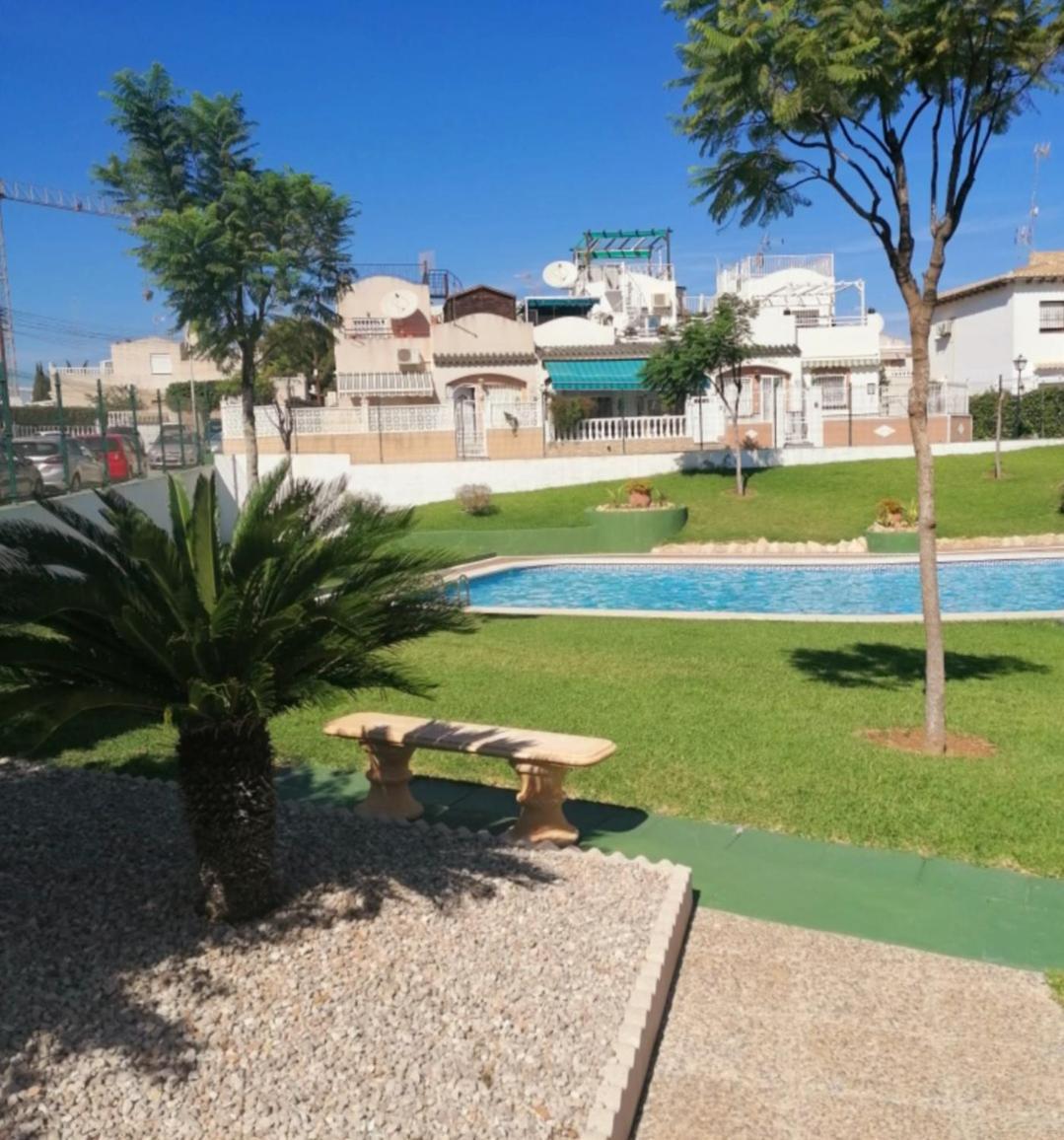 Apartament Casa Del Gato Rojo , Communal Swimming Pool , Terrace With Barbecue Torrevieja Exterior foto